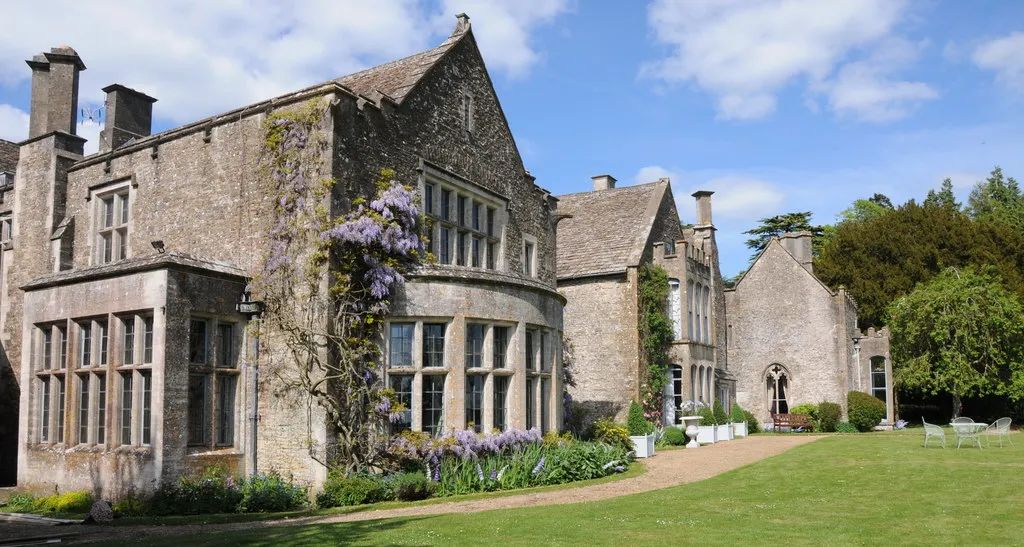 Chavenage House.jpg