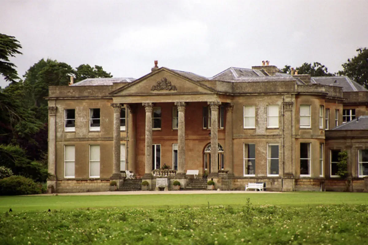 Neston Park.webp