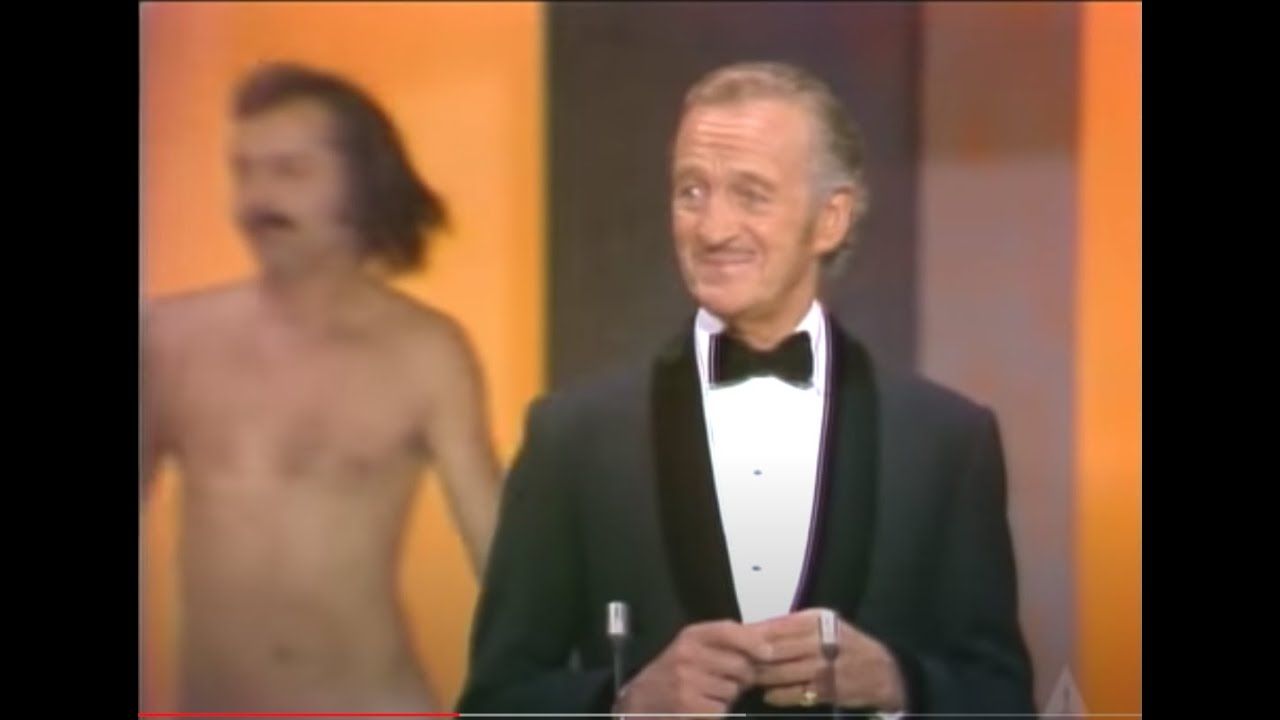 Oscar Streaker.jpg